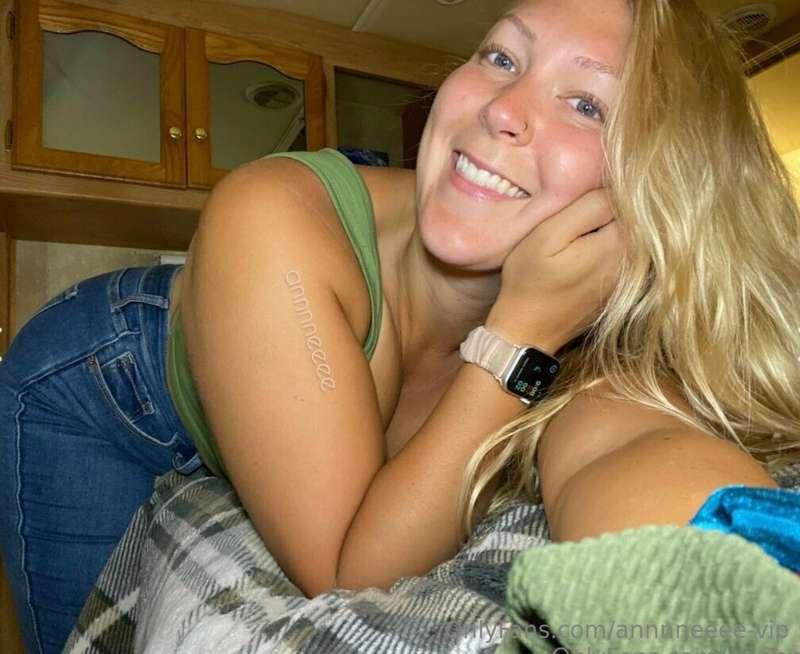 annnneeee-vip image #1