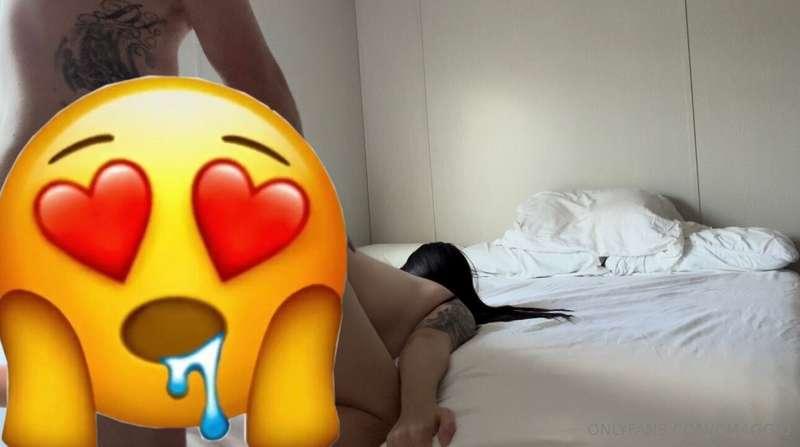 SWIPE TO SEE THE FULL VIDEO OF @realvanillamagic CUM IN ME 🙈