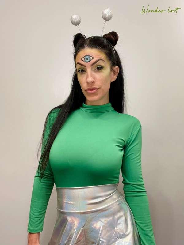 Take me away👽💚🕸️

https://onlyfans.com/wonderlostvip
https:/..