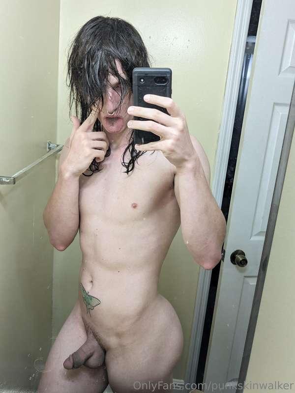 some after shower selfies before i sleep ❤️ thank you all fo..