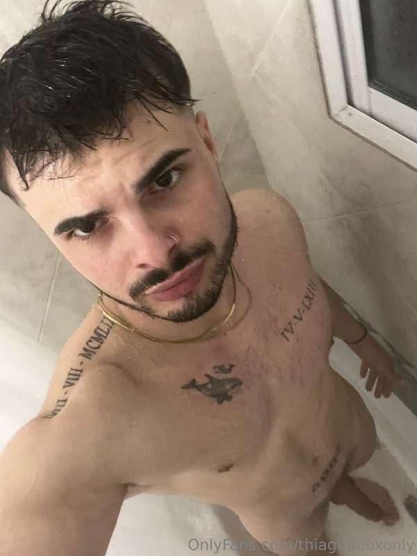 Angry, make me feel like this cock is all yours😈