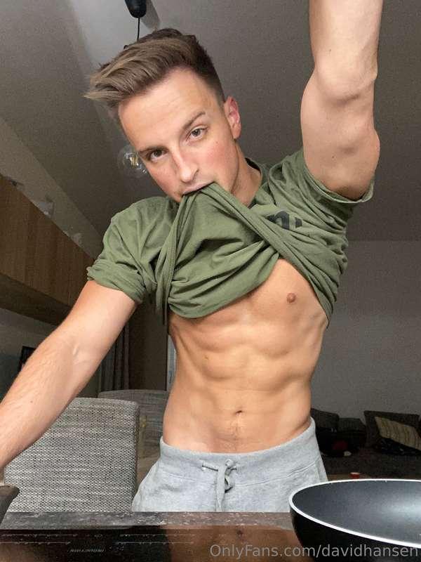 My love language is physical touch. Want a present? 😉😉
