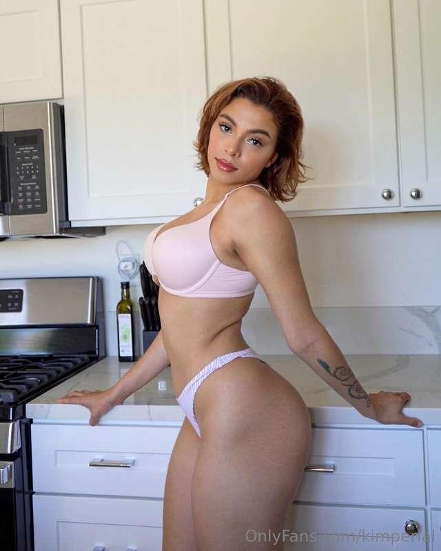 you got a sweet tooth for me? 😋