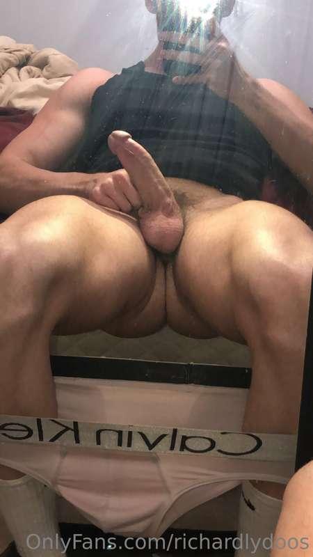 richardlydoos image #1