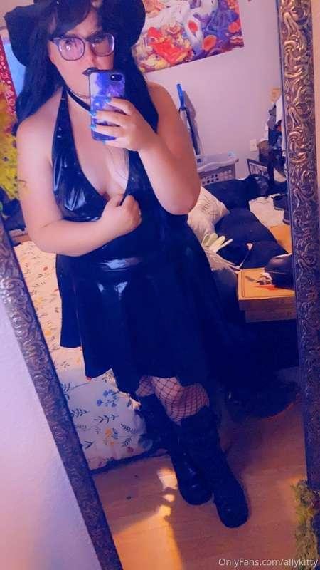 allykitty image #3