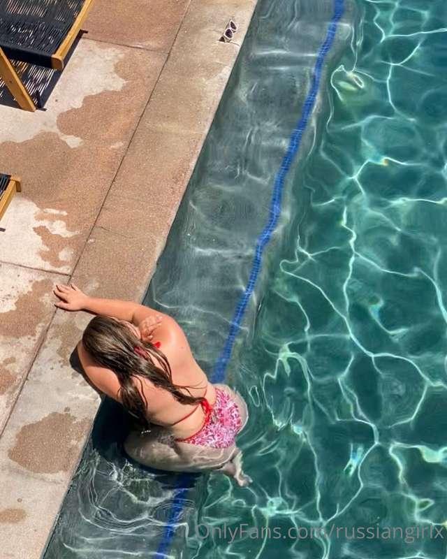 dm code “red thong” for more of this …up close and personal