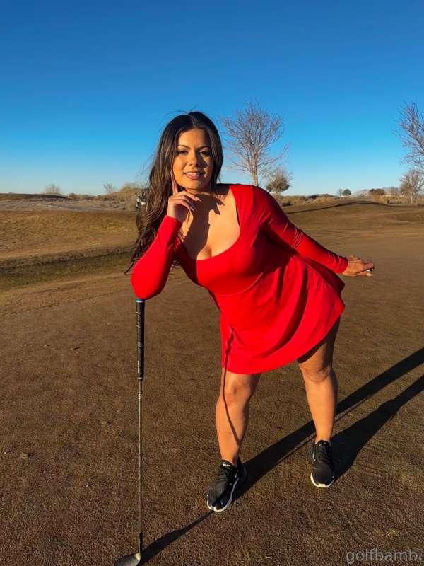 if you beat me in golf i'll suck you off hehe⛳
