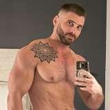 thatmuscledguy