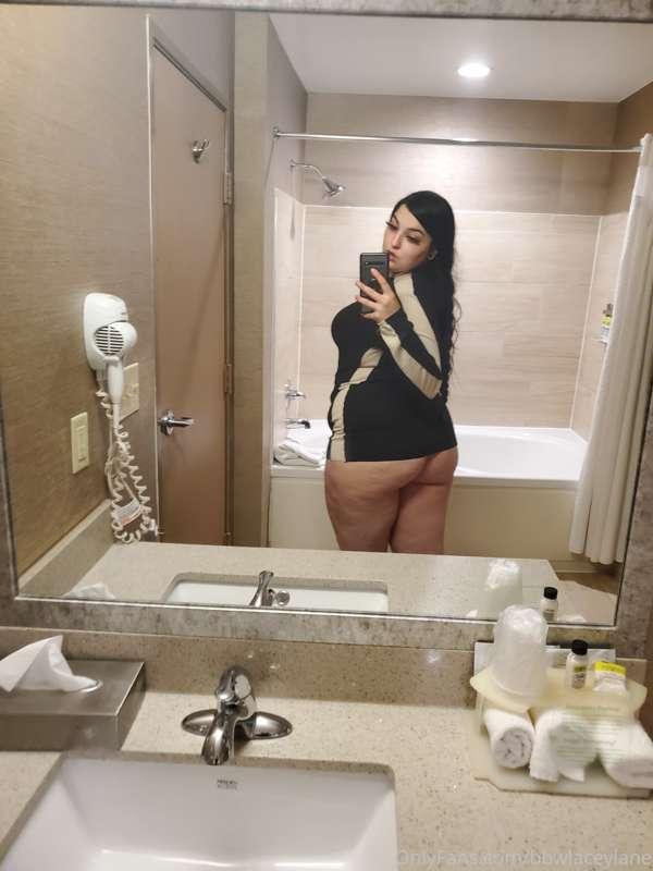Goodnight! Im posting a new full length squirt show tomorrow..
