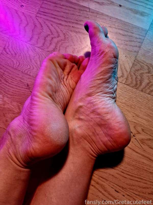 gretacutefeet image #21