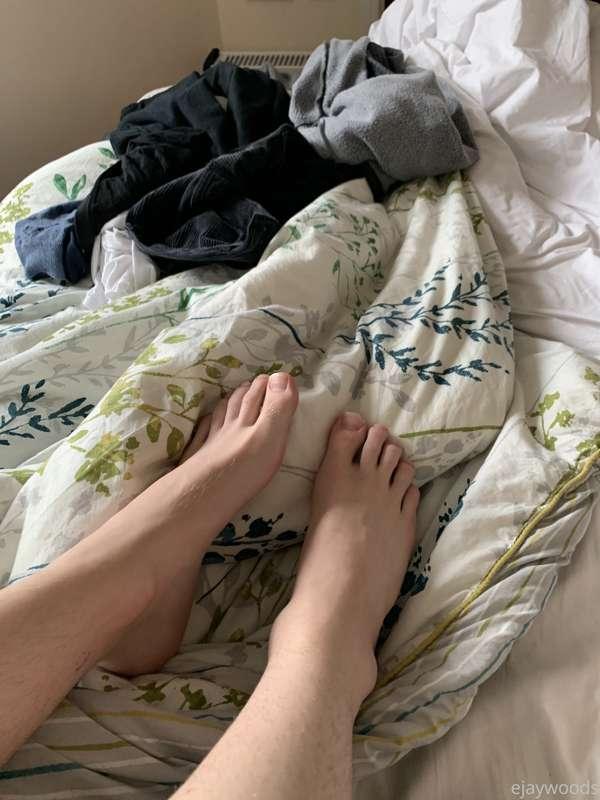 For my feet 🦶 lovers 🥰

**send a $15 tip and I’ll send you a..