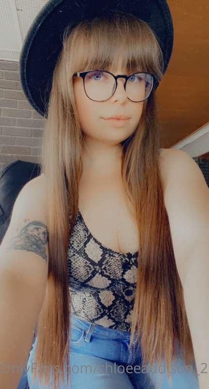 Happy Hump Day 💋 How’s your week going?
