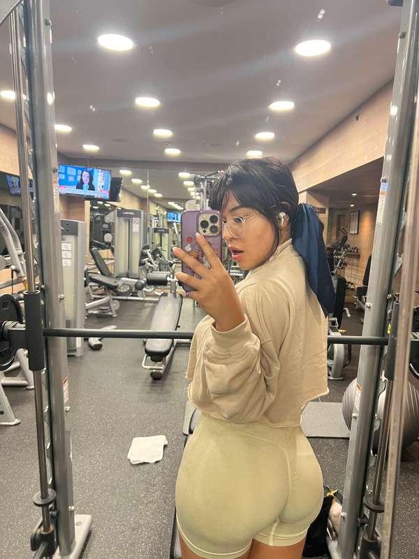 Girls love be naughty at gym>:)