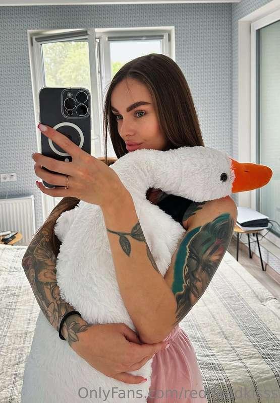 I can give you a sweet hug before bed if you want it🤗🤗