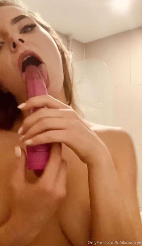 Would you put in my mouth? 😈

https://onlyfans.com/lolalxoxo..