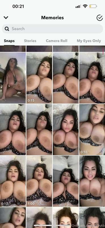 MY CAMERA ROLL BE LIKE