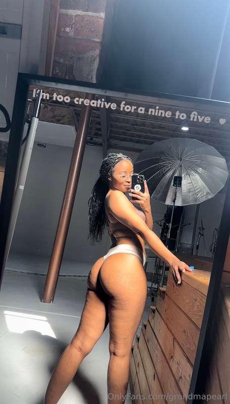 photo shoot bts. fun video dropping tonight 😜
