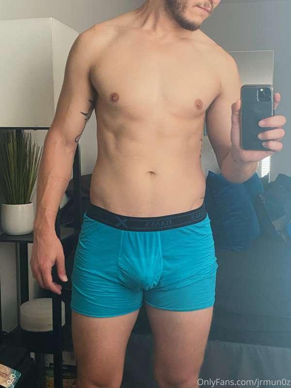 Gonna start posting my post workout sweaty pix here