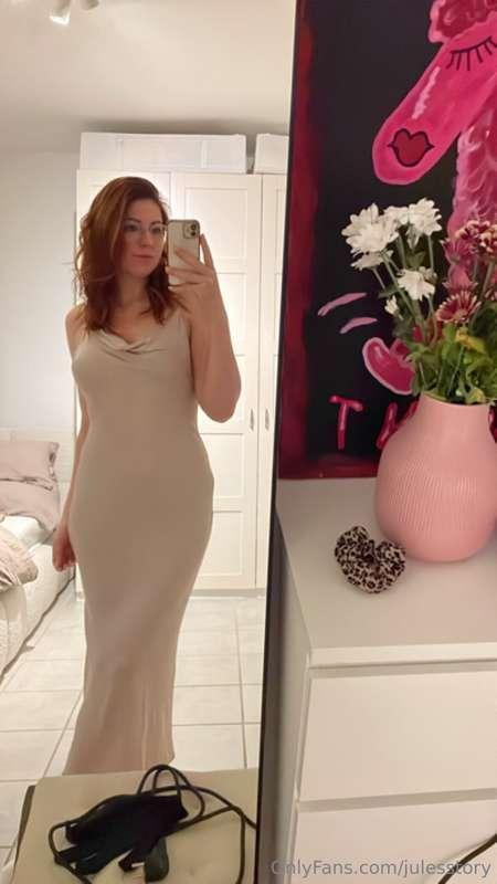 Na was hältst du von meinen Neuen Kleid 😍