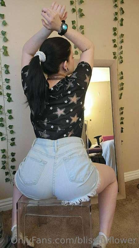@blissxxx @blissxxx @blissxxx
✨free solo in dms
✨xxx full le..