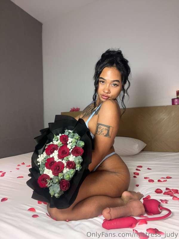 I'll make your wish come true this Valentines Day! DM rn Sla..