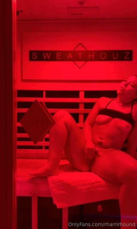 🆕 RED LIGHT DISTRICT 🆕 CUM inside and enjoy watching me reli..