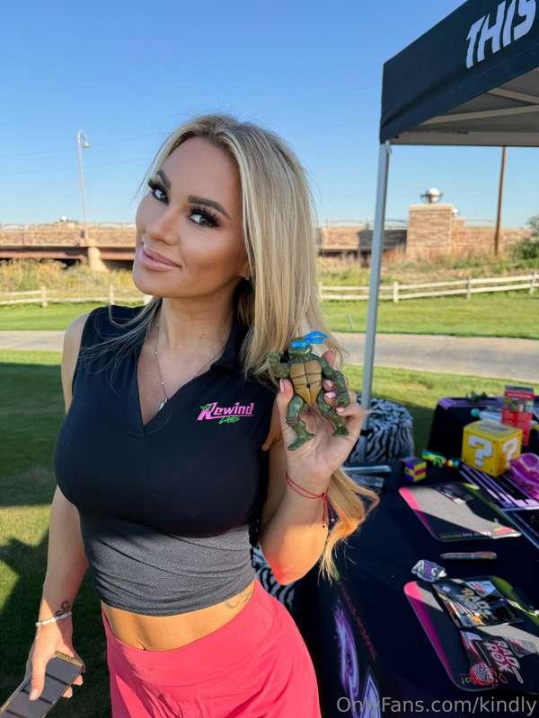 Most girls are looking out for Leonardo Dicaprio and then I’..