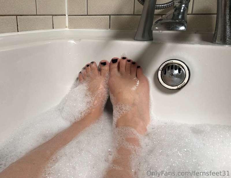Would you join me for some wet and slippery fun? 😉