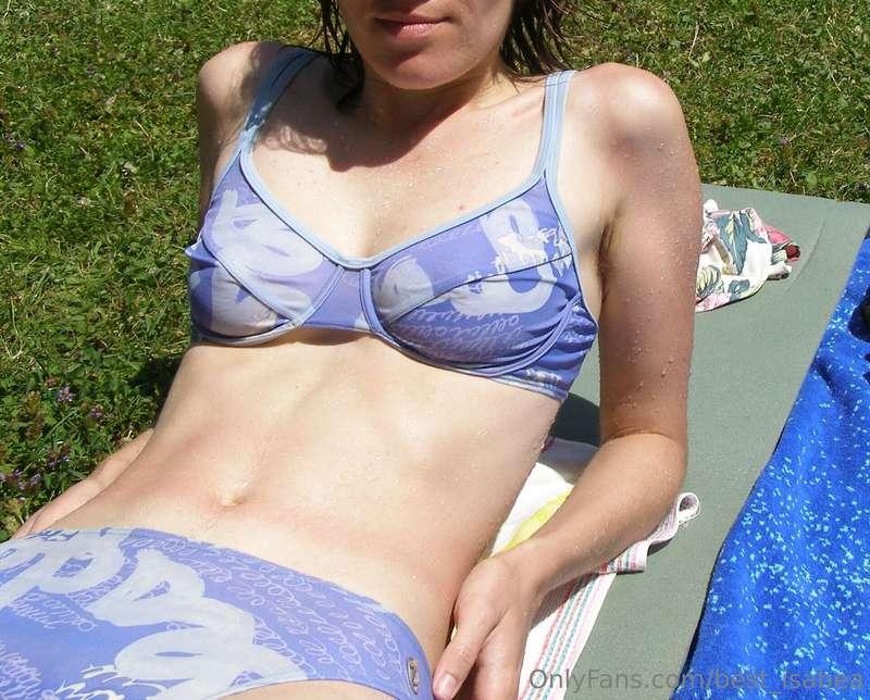 It was very hot at the weekend, so I had to cool down with w..