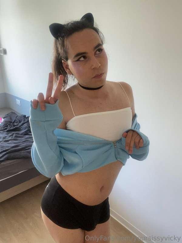 yoursissyvicky image #0