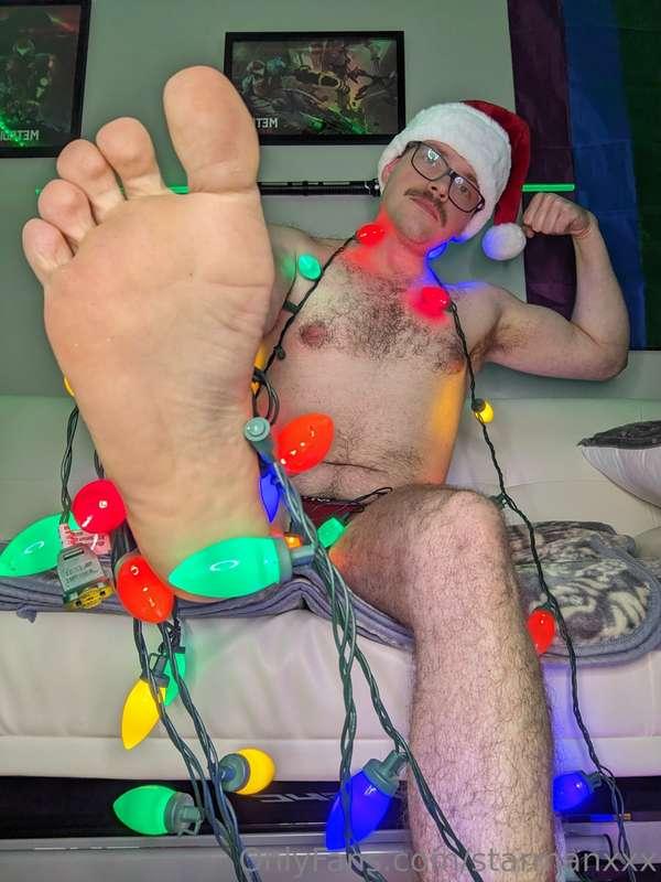 Festive Feet 👣🎄