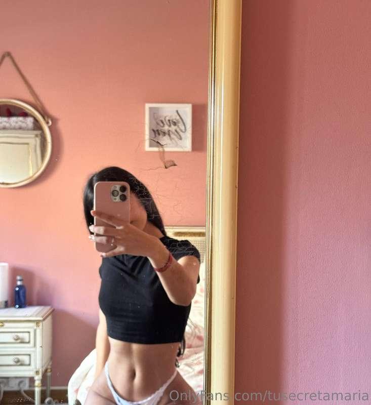 Buenos días mis niños guaposssss os espero en el chat amores..