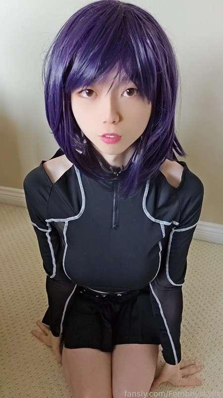 Do you like me on my knees? :3 