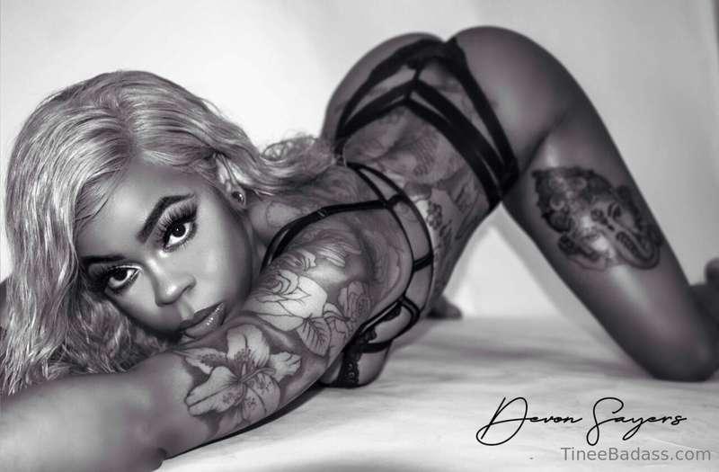 Push me up against a wall and do dirty things to me 😈