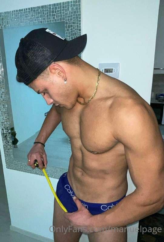 Isn’t enough this meter to measure my HARD DICK 🥵🔥 I’m alway..