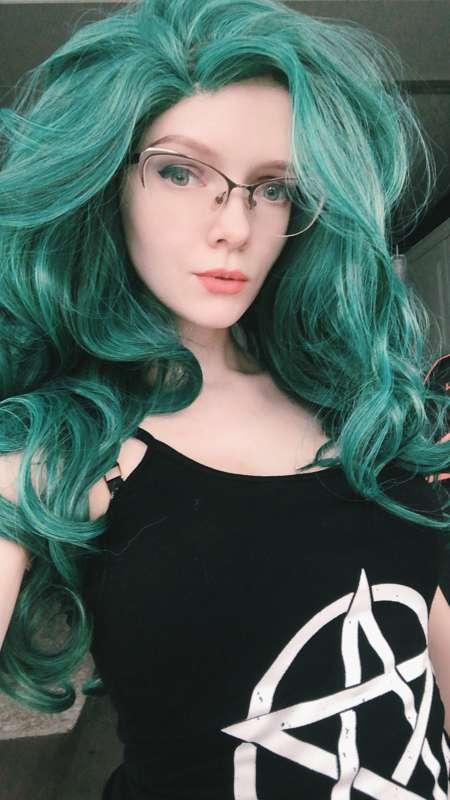 Spamming my Snapchat daily with cute selfies, dumb selfies and lewds XD 