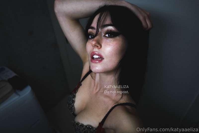 katyaaeliza image #3