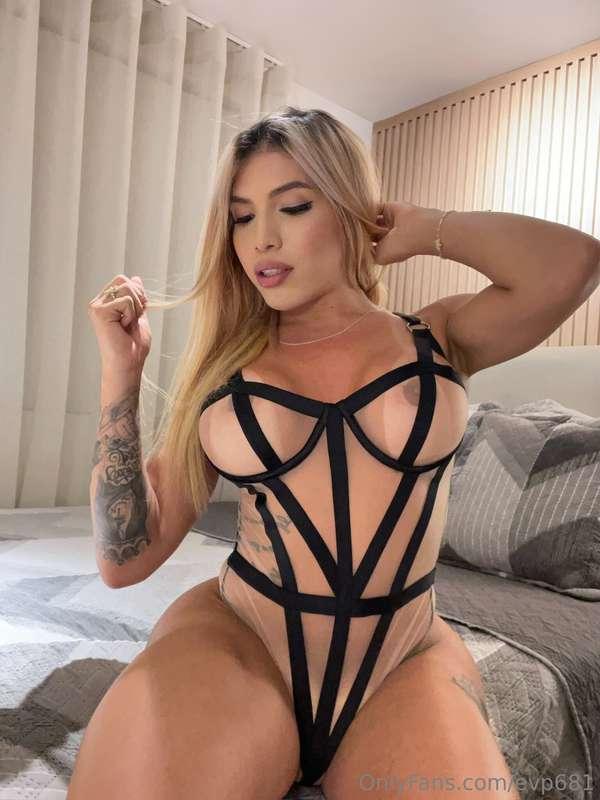 What would you do if im in front of you ? Be honest 😈