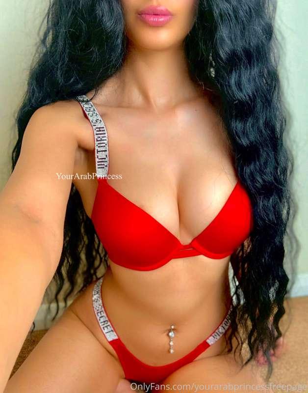 Feeling horny😈