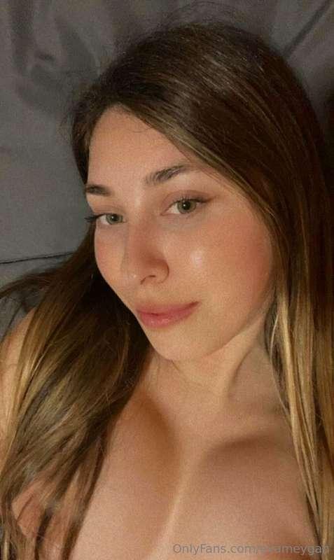Do you think I have an angelic look?😇
