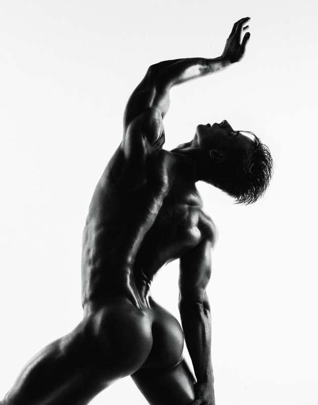 “A booty in motion...”  -Isaac Newton, maybe
