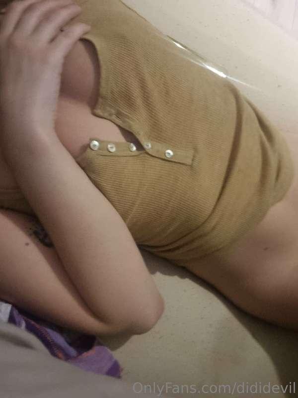 UNCENCORED??✨️🙈❤️‍🔥 See my premium profile @xsidneyd