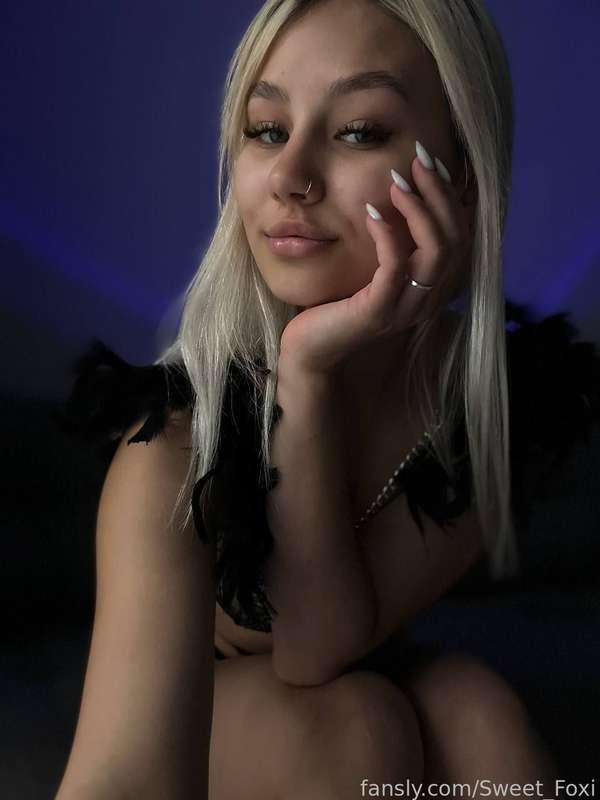 sweet_foxi image #0