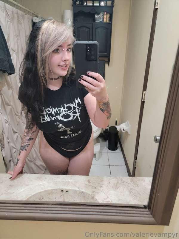 valerievampyr image #0