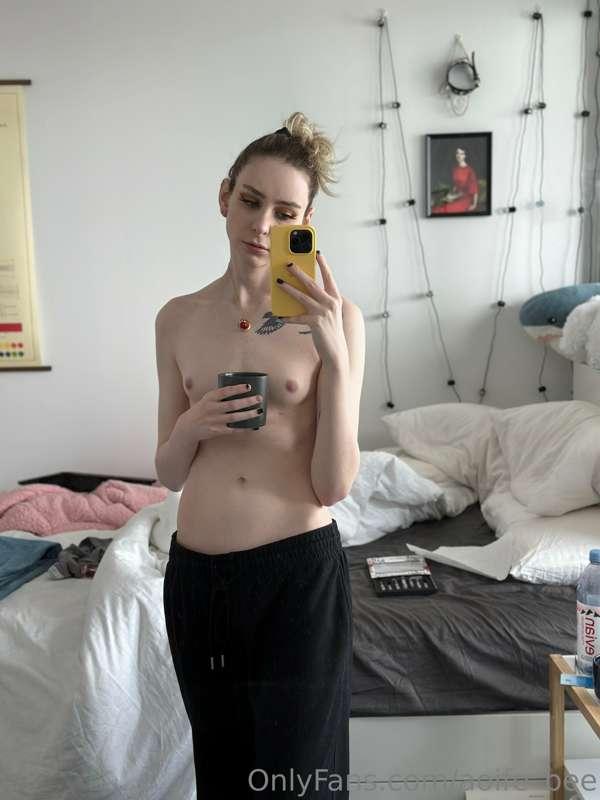 Hello hello 😌😌😌

24 hours til my flight to Japan!!! I'm spen..