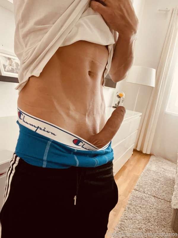 I need to give someone a present 🎁💦😛