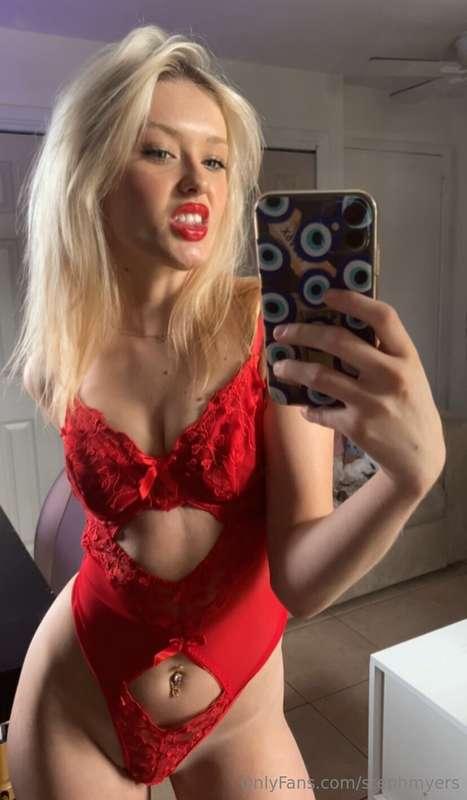 careful i bite ! 😉♥️
