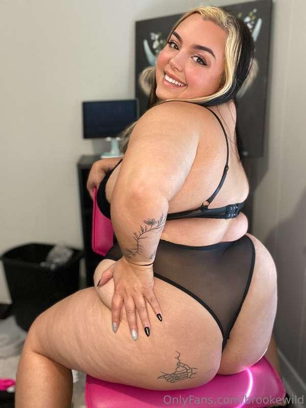Cutie with a booty?