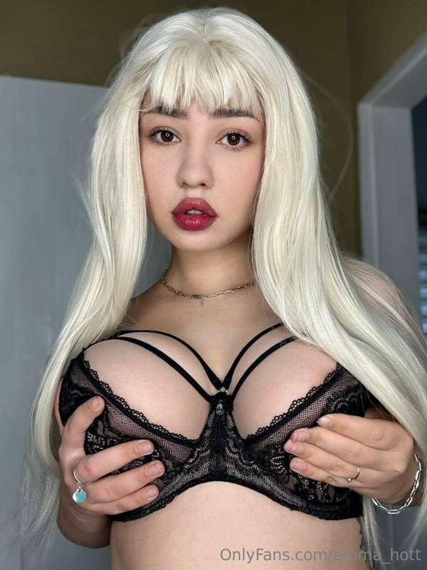 🔥FIRE GIRL 🔥       
 Today @butty_boobs I can give myself to..
