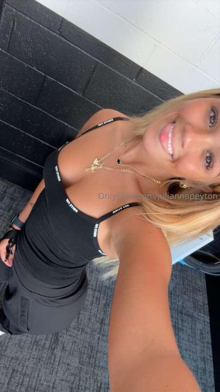 Let's get wild together 🥵